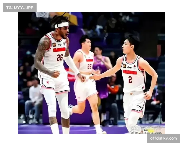 山东26胜紧追广东,季后赛排名竞争激烈